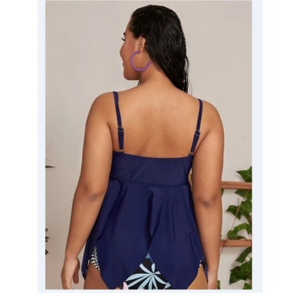 Tropical Asymmetrical Hem Bikini Swimsuit - Picture 4 of 4